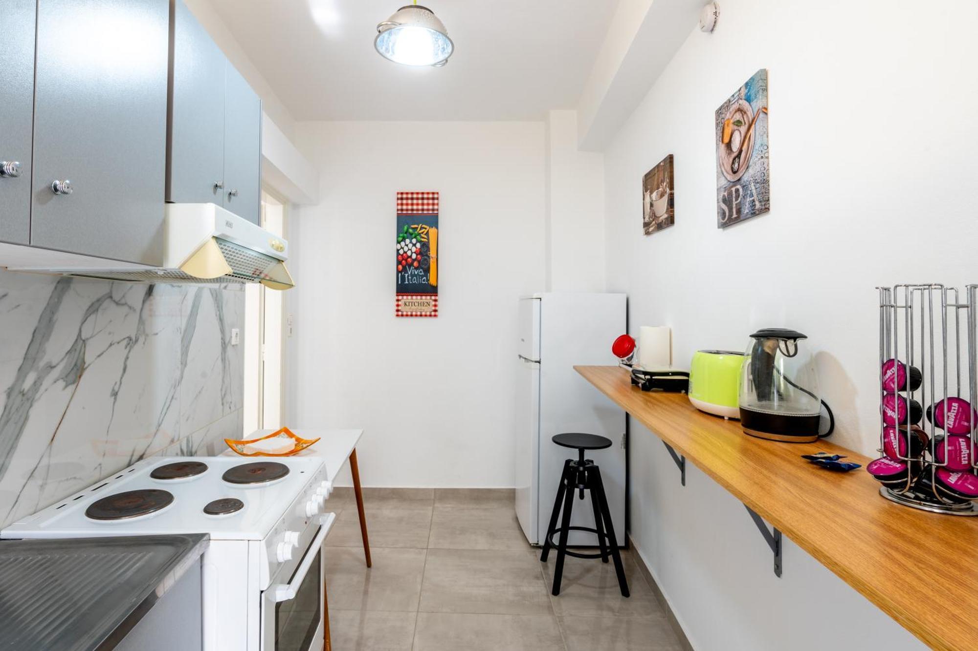 Psiri Gem: Historic Center Apartment with Balcony Athens Exterior photo